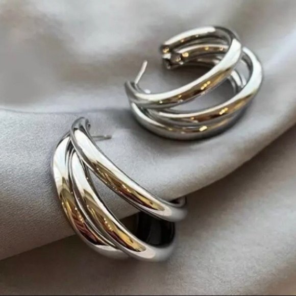 NEW 925 Silver Three Layer Round Hoop Earrings - Picture 3 of 4